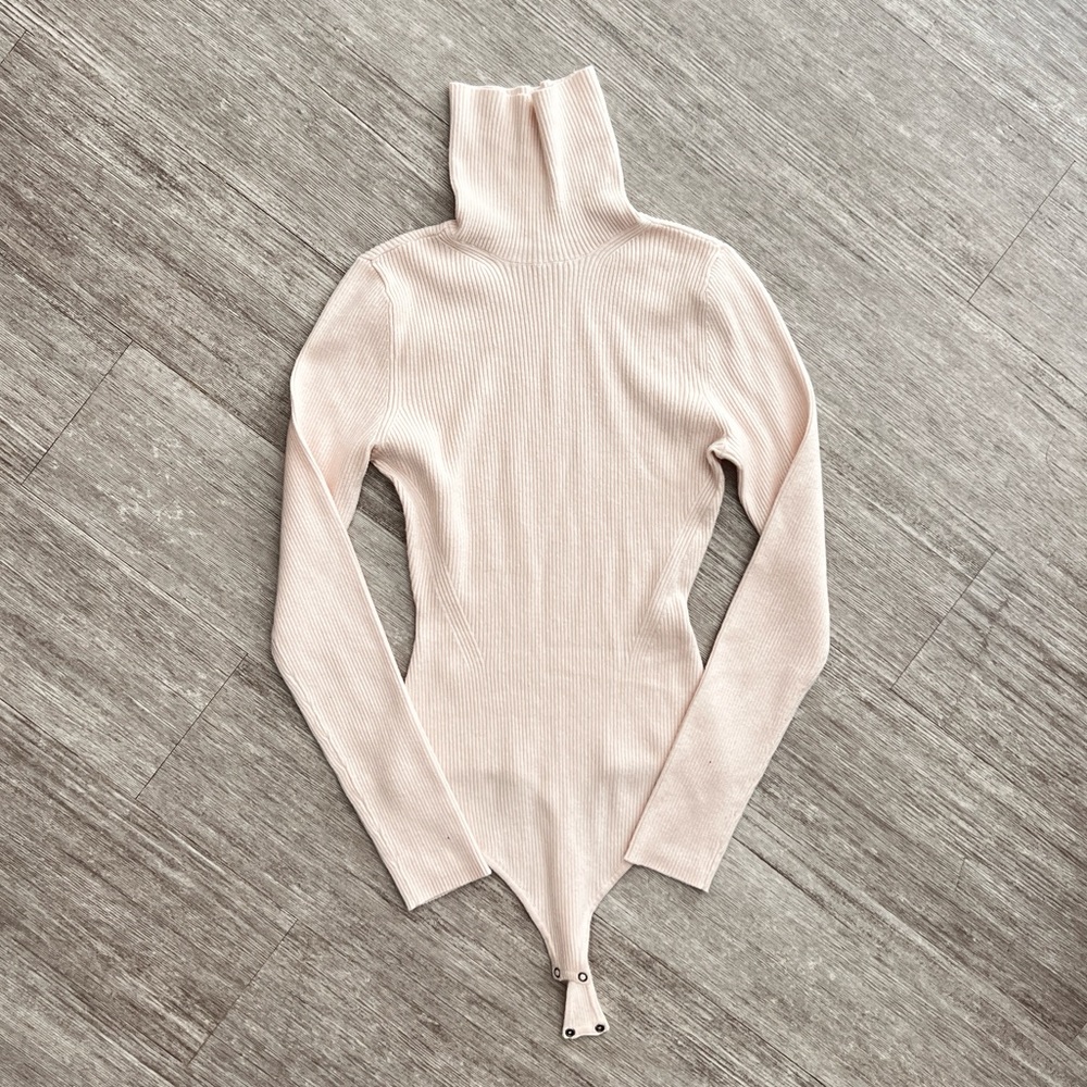 A&F LUXELOFT TURTLENECK BODYSUIT